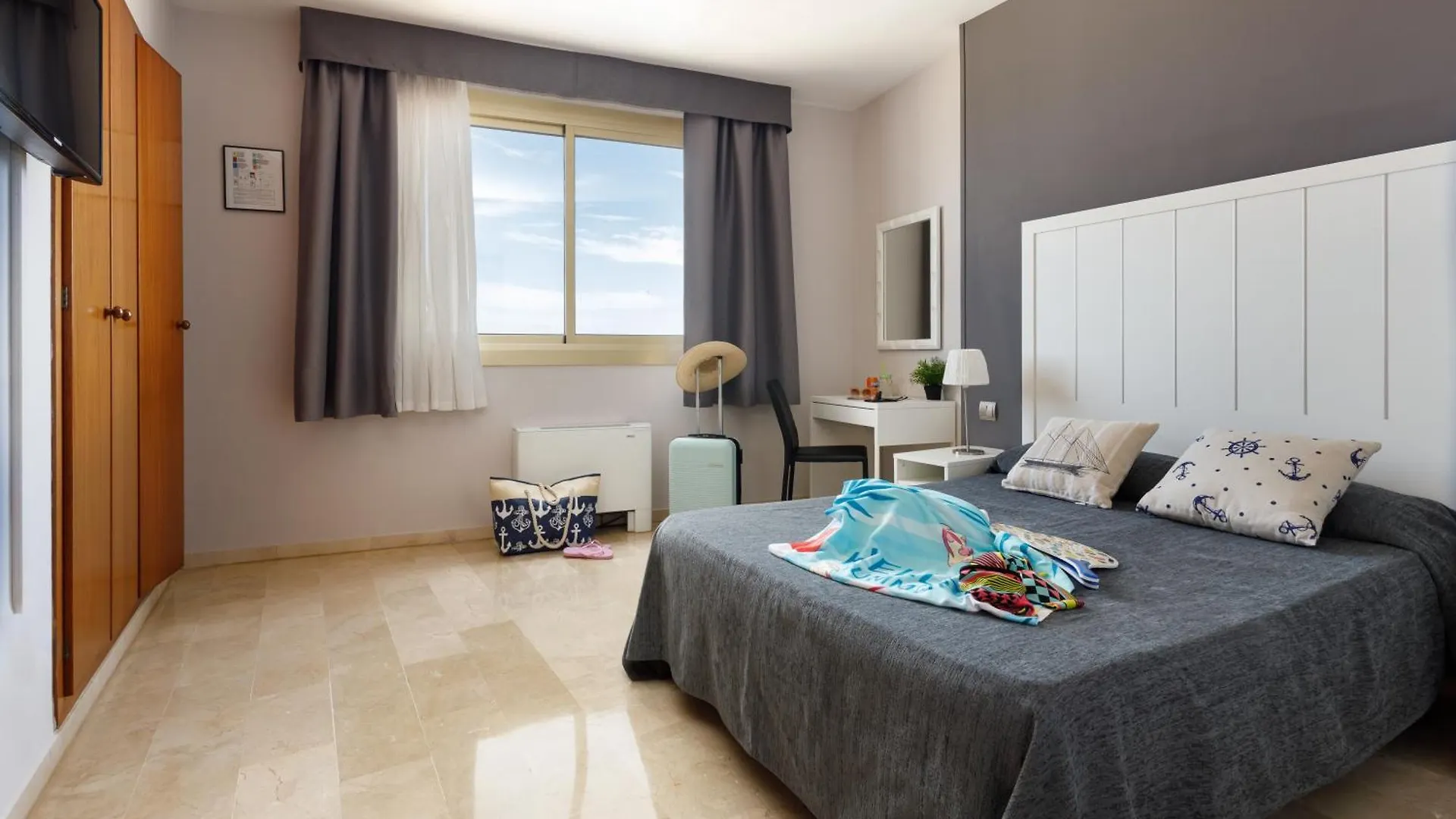 Hotel Alguer L'Ametlla de Mar 2*,  Spain