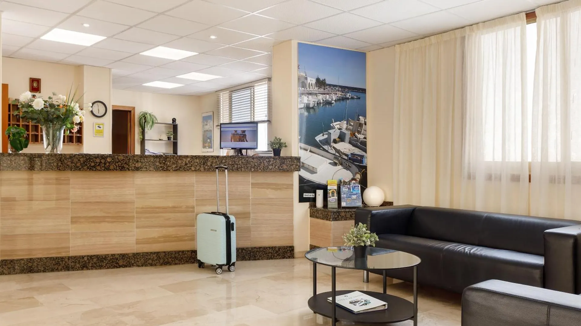 **  Hotel Alguer L'Ametlla de Mar Spain